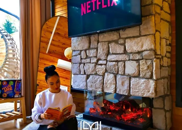 Willa Thea Sapanca Senaiye